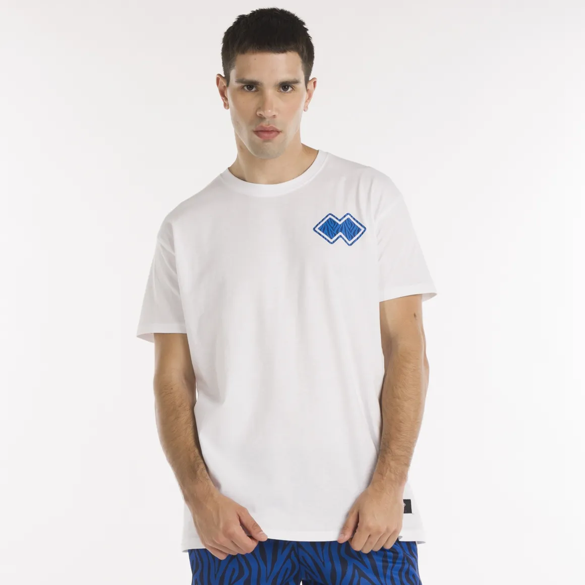 T-shirt Print Logo